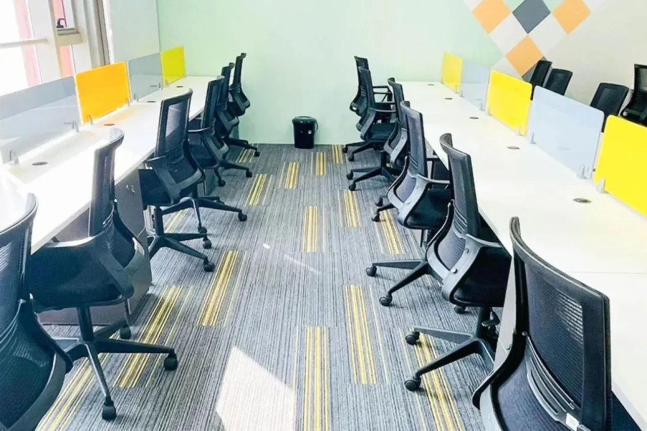 Coworking Spaces: Flexible and Accessible